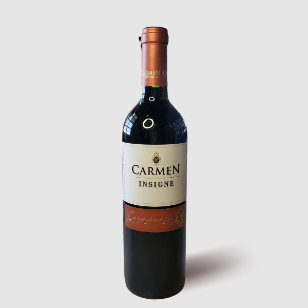 Vino tinto Carmen Clasico Insigne Carmenere